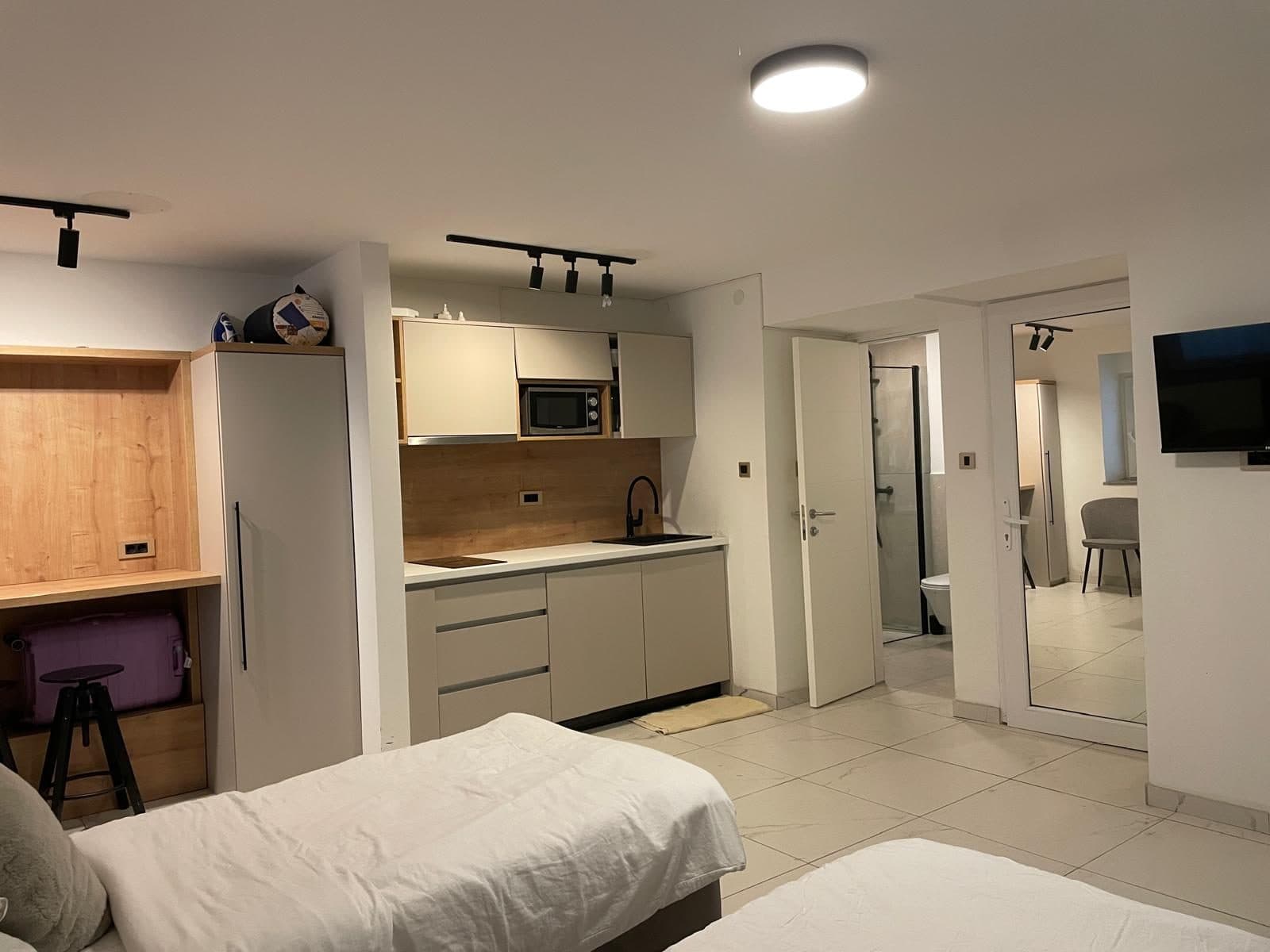 Rijeka centar, studio za najam, 25 m2 — photo 3