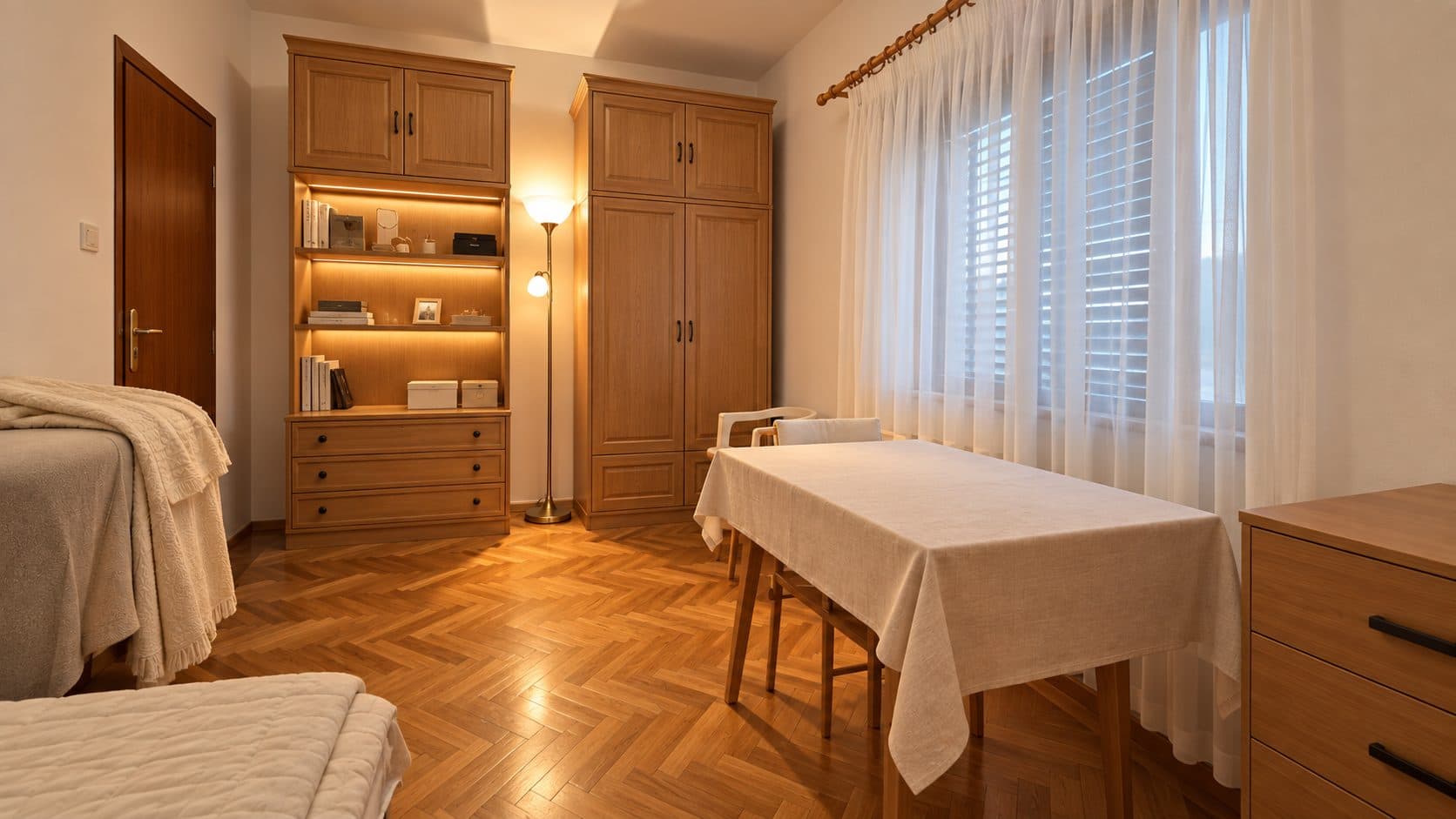 RIJEKA, DRENOVA ,SAMOSTOJEĆA KUĆA S DVA STANA, PROSTRANOM OKUĆNICOM I GARAŽOM — photo 10