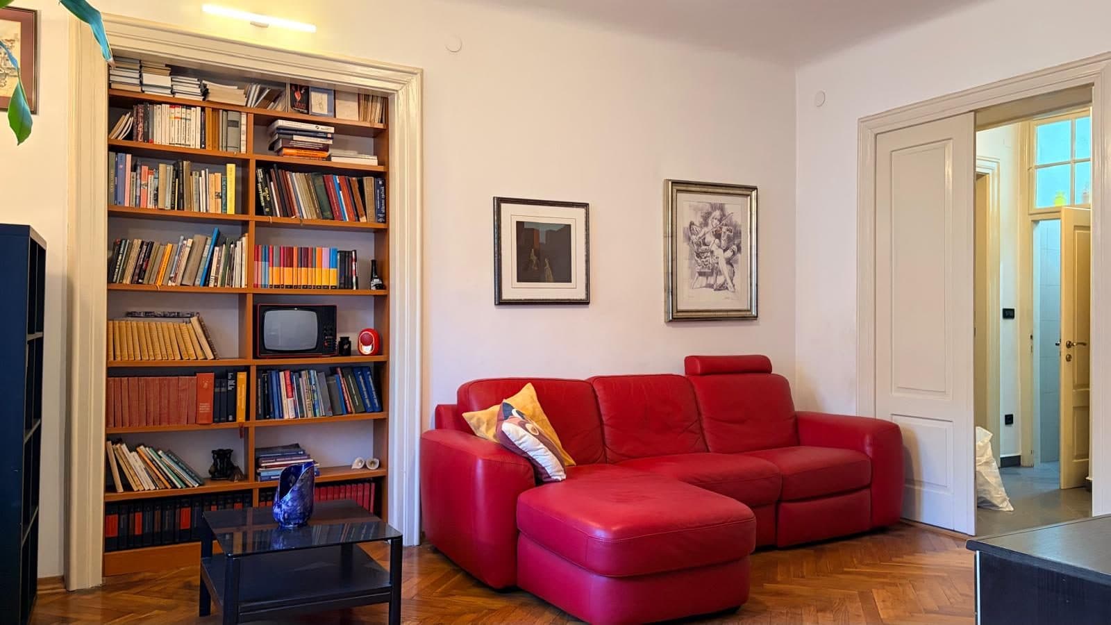 Rijeka - Centar, 2-bedroom apartment. — foto 1