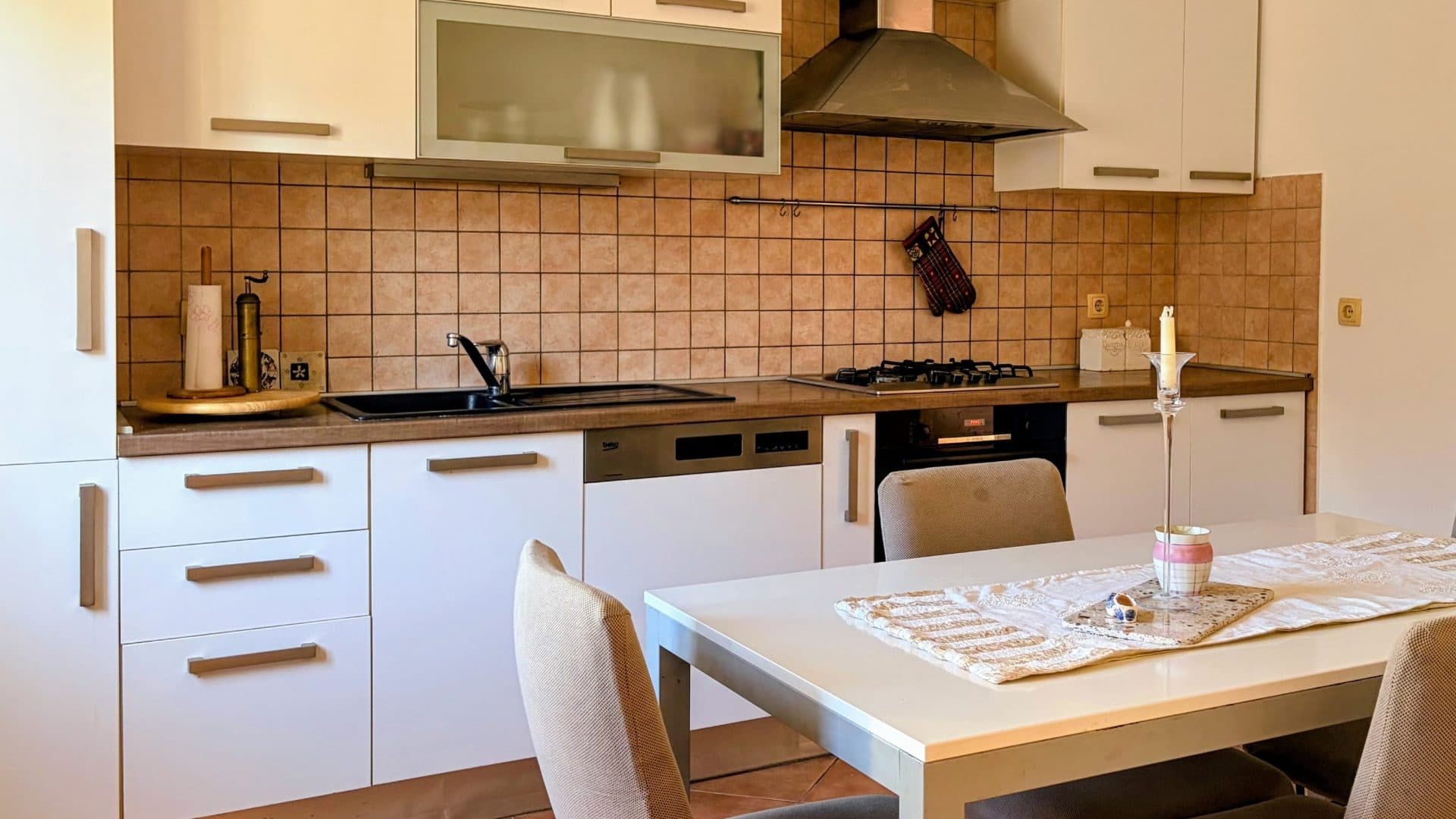Rijeka - Bulevard, 2 bedroom apartment 80m2 — photo 4