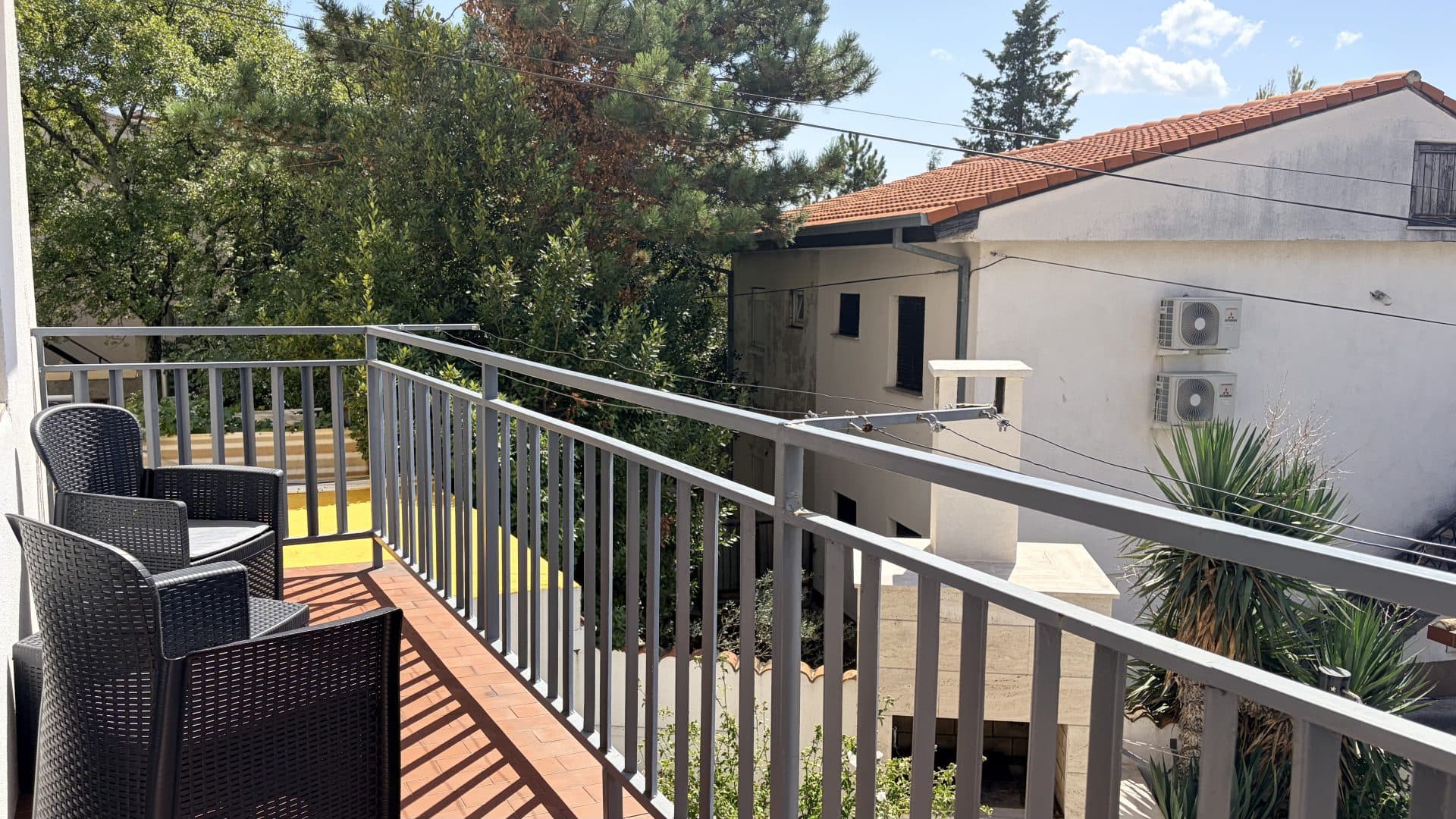 Crikvenica - Selce, 2 bedroom apartment with garden. — photo 11