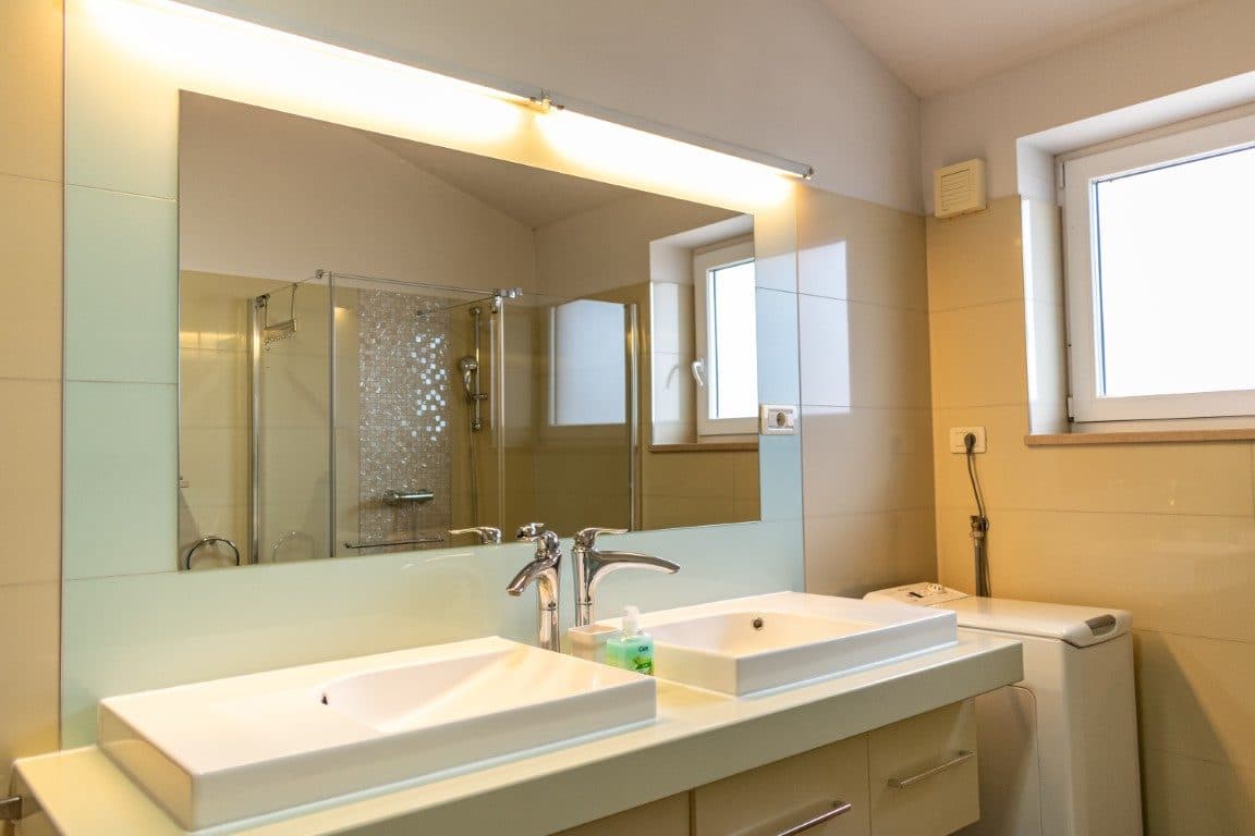 Ližnjan, luxerious villa with pool. — foto 11