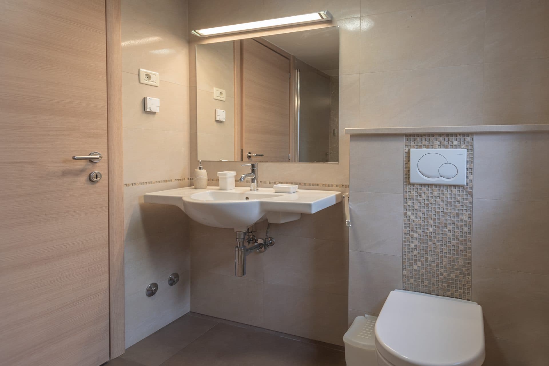 Ližnjan, luxerious villa with pool. — foto 19